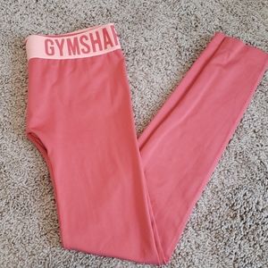 Peach Gymshark leggings